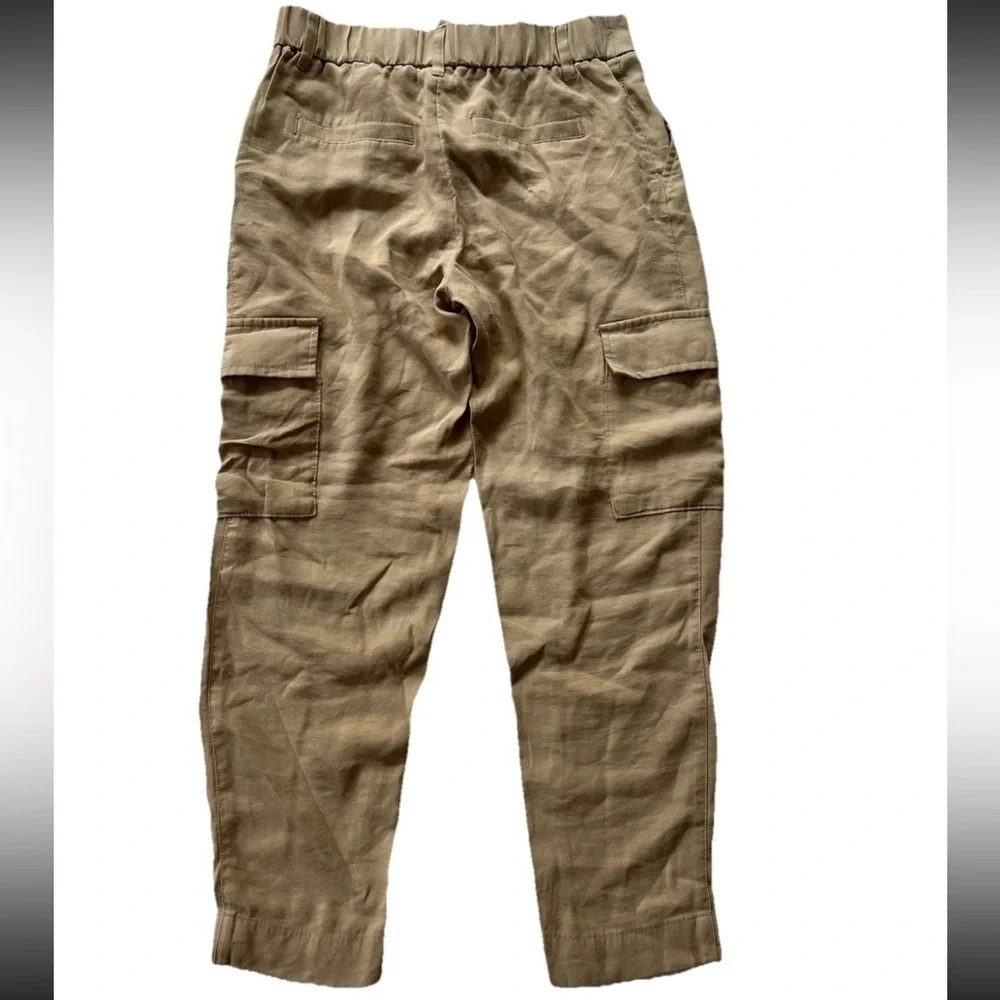A New Day Tan Ankle Cargo Pants Women’s 4 Elastic Waist Multi Pockets Office